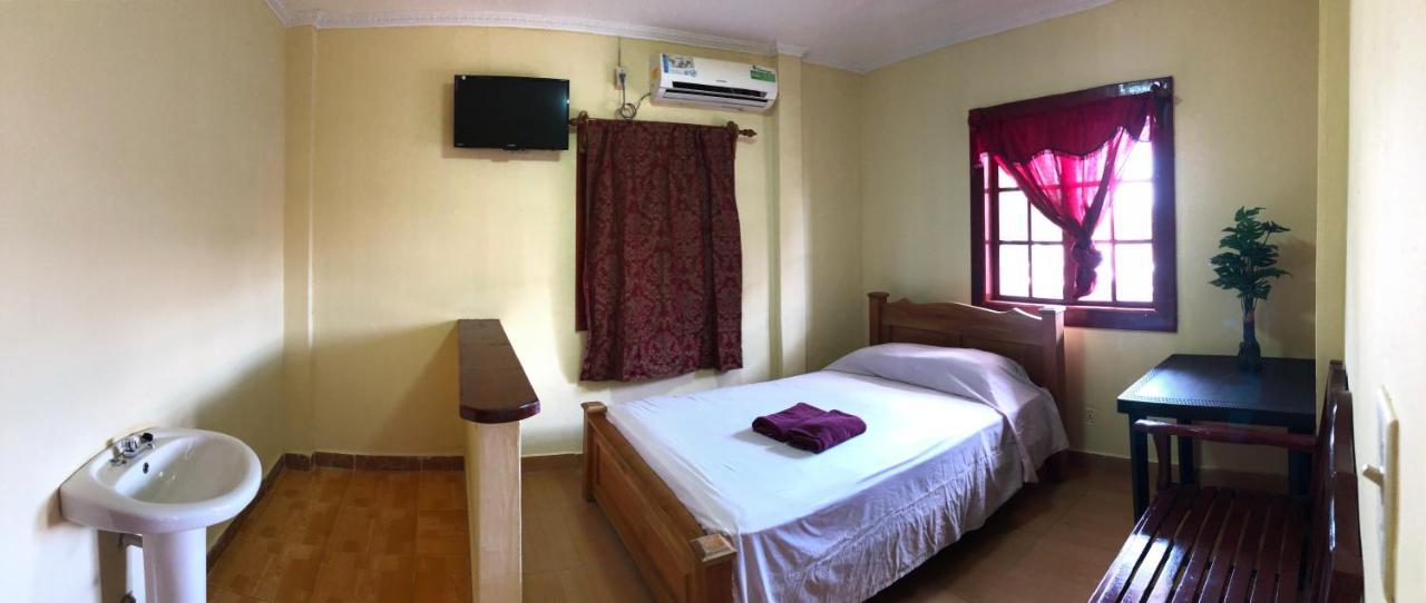 Reff Hotel Bocas Town Dış mekan fotoğraf